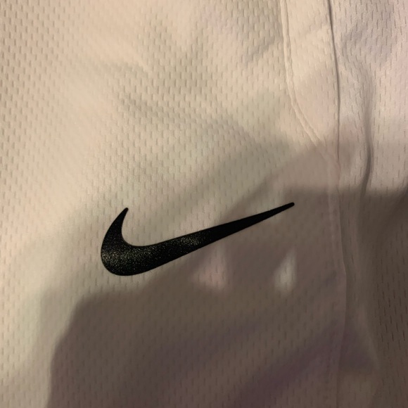 Nike Striped Elite Basketball Short - Picture 2 of 9